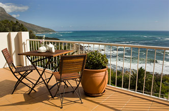 Dolphin Suite Camps Bay Bed and Breakfast